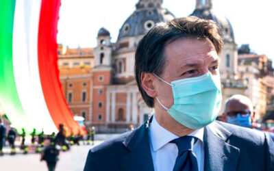 il Presidente Giuseppe Conte si dimette